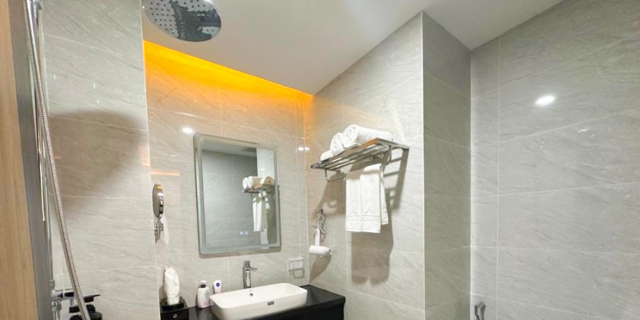 nghĩa tân - tắm.jpg